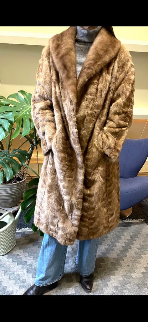 Bontjas erfstuk L/XL - prachtige kwaliteit, Kleding | Dames, Jassen | Winter, Ophalen, Zo goed als nieuw, Maat 46/48 (XL) of groter