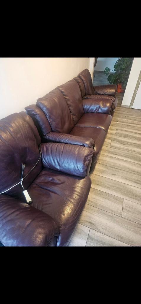 Natuzzi Leren Zetels: 2x Elektrische 1-zit, 1x 2-zit, 250 tot 300 cm, Gebruikt, Ophalen of Verzenden, Vierpersoons of meer