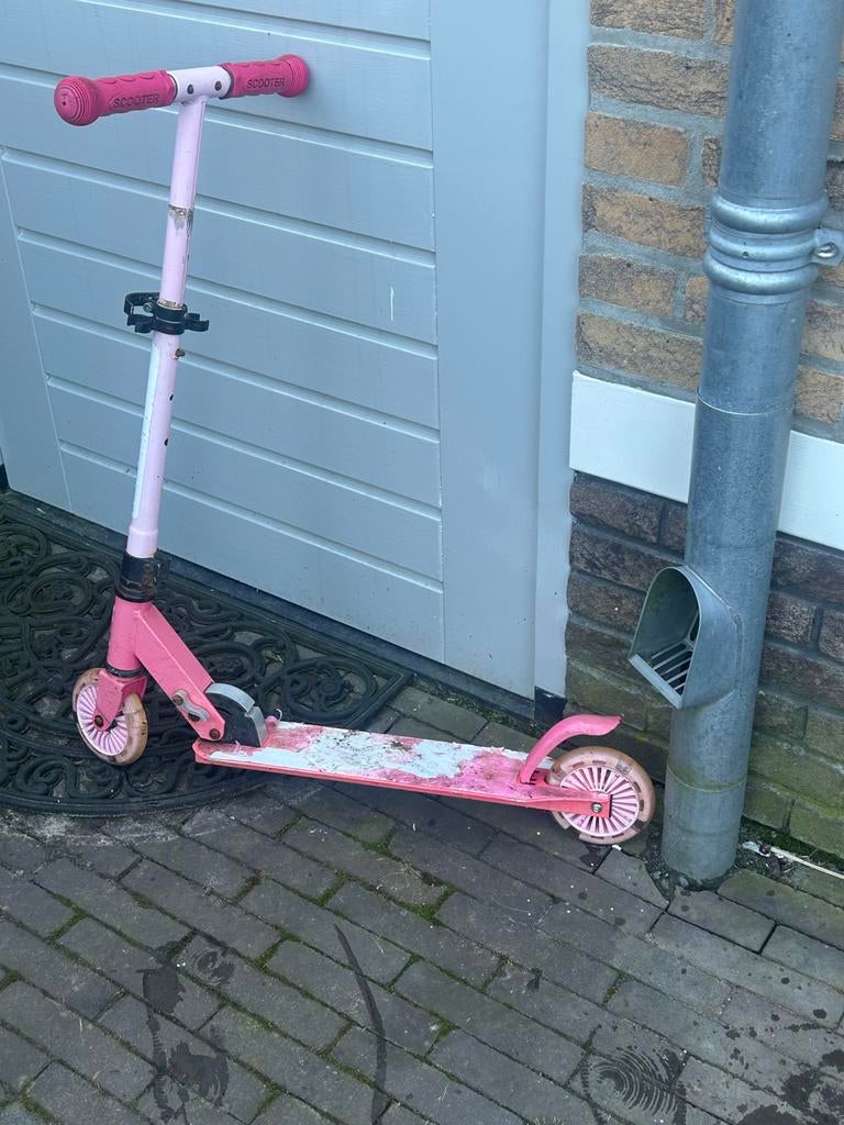 Roze step voor kinderen - Gebruikt, Fietsen en Brommers, Steps, Ophalen, Gebruikt, Gewone step