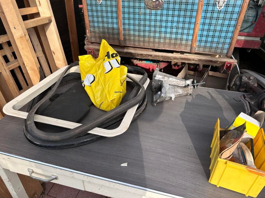 Bedford Hymermobil 1978 onderdelen, Ophalen