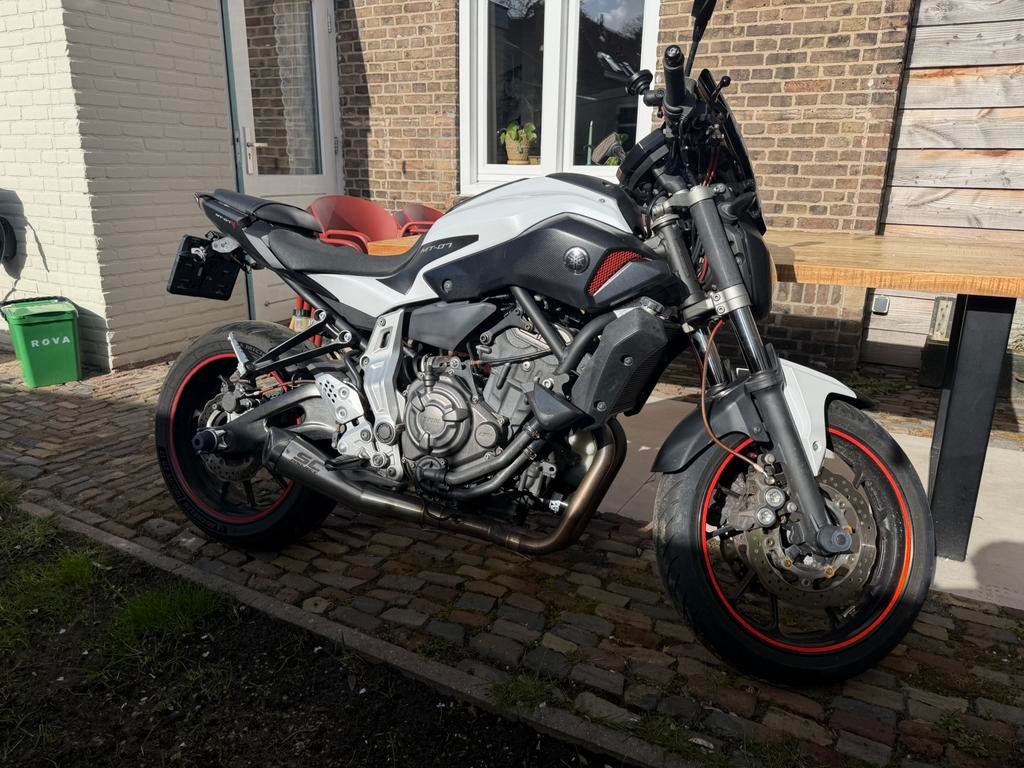Yamaha MT-07 2014    43451 km. SC project, 700 cc, 2 cilinders, Motorrijbewijs A, Sportuitlaat