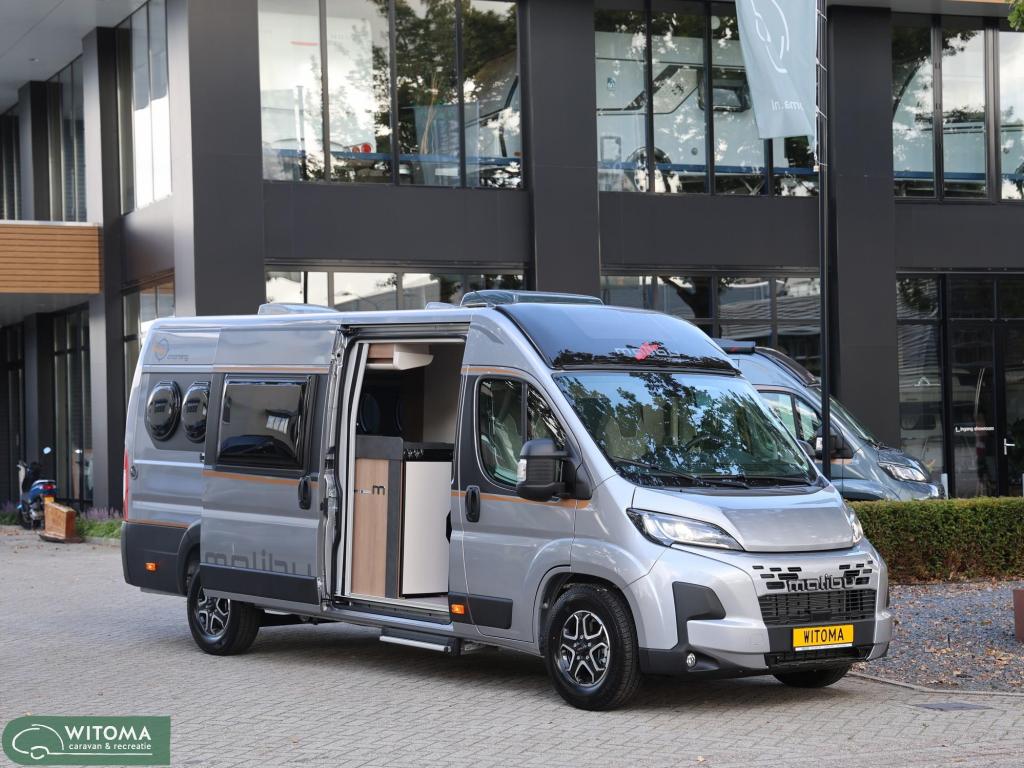 Malibu Van Charming 640 LE Comfort GT Sky Automaat DEMO SALE, Automaat, Standaard zit, Ringverwarming, Malibu