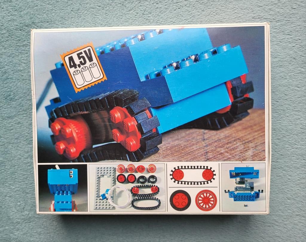Lego set 103, blauwe 4,5 Volt motor, wielen, bodemplaat., Gebruikt, Compleet, Lego, Ophalen of Verzenden
