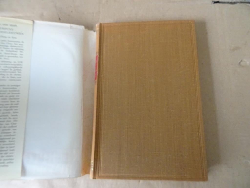 F. van der Meer Keerpunt der Middeleeuwen F. van der Meer, F. van der Meer, Christendom | Katholiek, Ophalen of Verzenden, Zo goed als nieuw