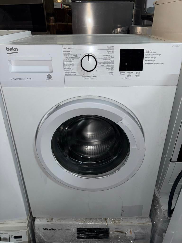 Beko WTV7711BW0 wasmachine 7 kg, Gebruikt, Ophalen of Verzenden, Voorlader, 85 tot 90 cm