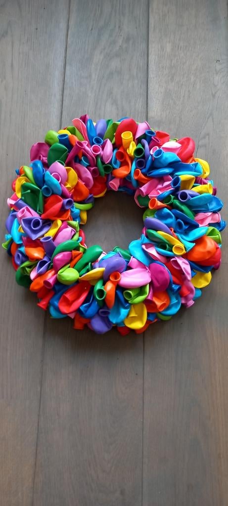 Ballonnenkrans krans ballonnen verjaardag feest, Huis en Inrichting, Woonaccessoires | Kransen, Ophalen of Verzenden