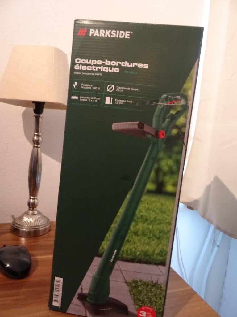 Een nieuwe grastrimmer Parkside, Ophalen of Verzenden, Nieuw, Folder