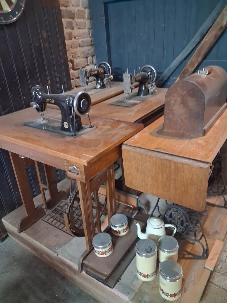 Naaimachines, Ophalen of Verzenden