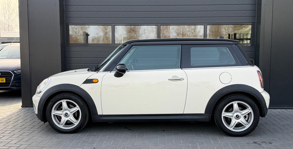 Mini Mini 1.6 Cooper Pepper Automaat|Airco, Auto's, Mini, 15 km/l, Gebruikt, 750 kg, 4 cilinders