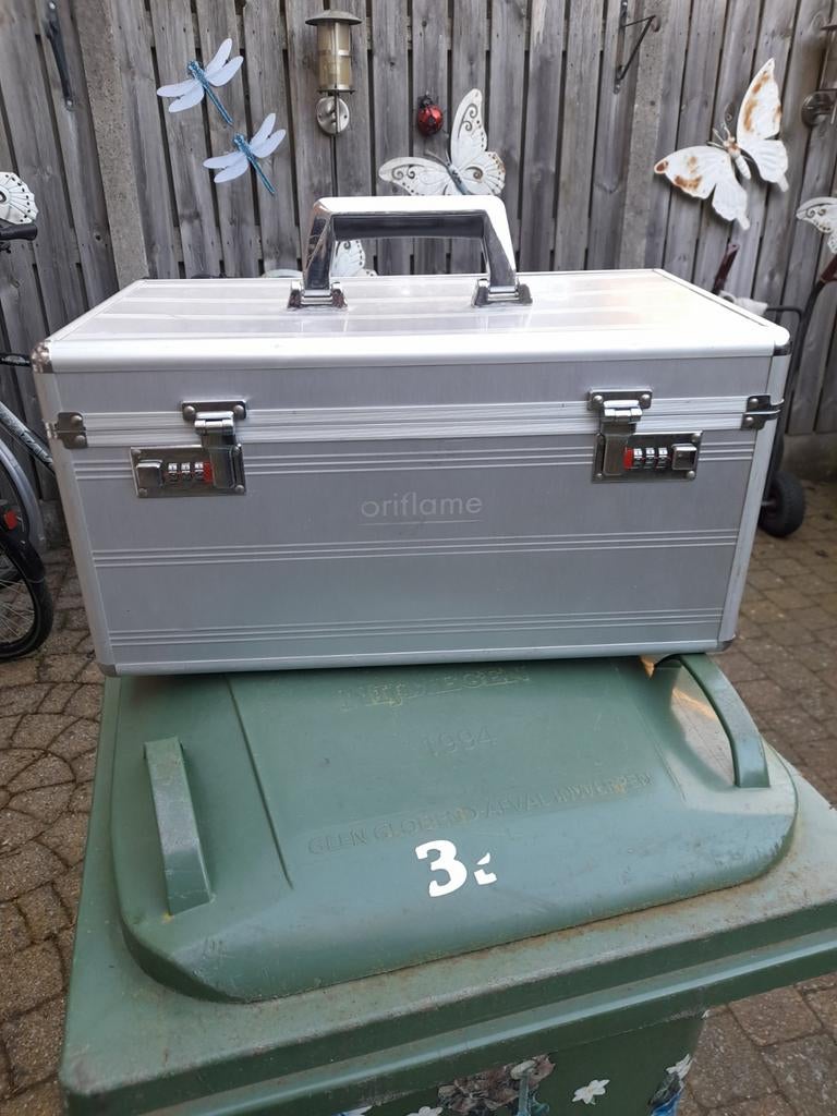 Aluminium ,koffer, gereedschaps,, Sieraden, Tassen en Uiterlijk, Beautycases, Ophalen of Verzenden, Gebruikt