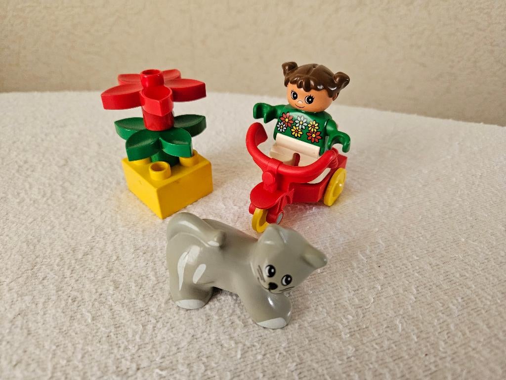 Lego Duplo 2815 meisje met driewieler en poes, Ophalen of Verzenden, Zo goed als nieuw, Complete set, Duplo
