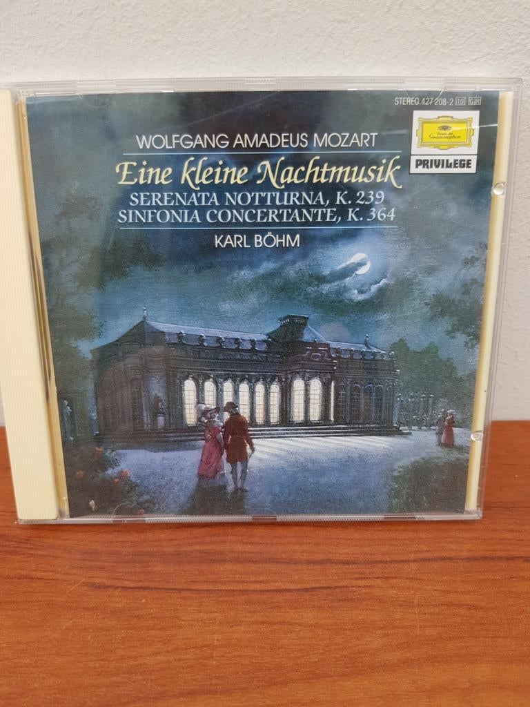 Mozart: Eine Kleine Nachtmusik - Karl Böhm CD, Ophalen of Verzenden, Classicisme, Zo goed als nieuw, Orkest of Ballet