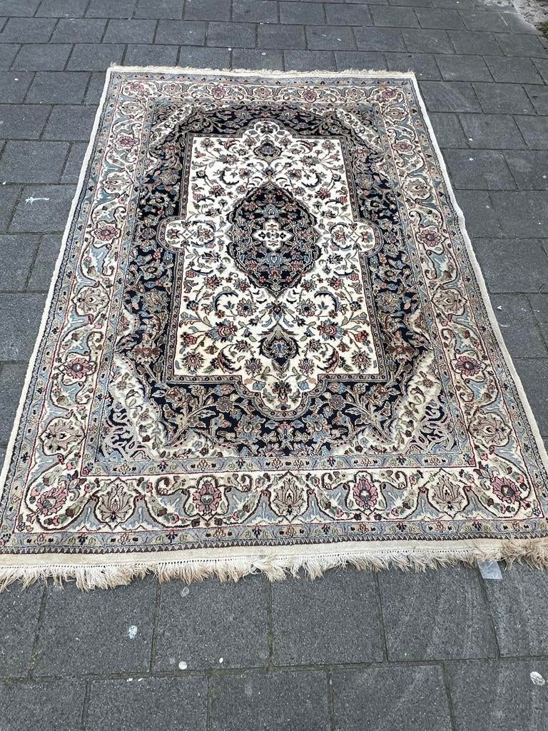 Prachtig Perzisch tapijt, handgeknoopt, 170x240 cm, Gebruikt, 100 tot 150 cm, Wit, Ophalen of Verzenden