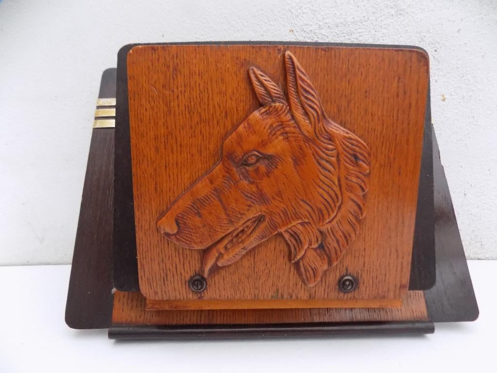 Lektuurhouder brievenhouder art deco hond hout, Ophalen of Verzenden
