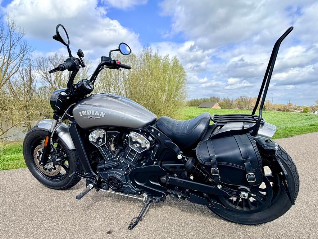 Indian Scout Bobber 2022