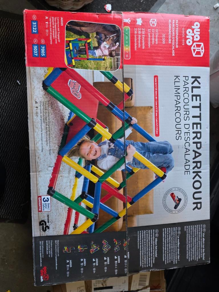 Nieuw Quadro Kletterparkour Klimparcours Klimtoestel, Kinderen en Baby's, Speelgoed | Buiten | Speeltoestellen, Ophalen of Verzenden
