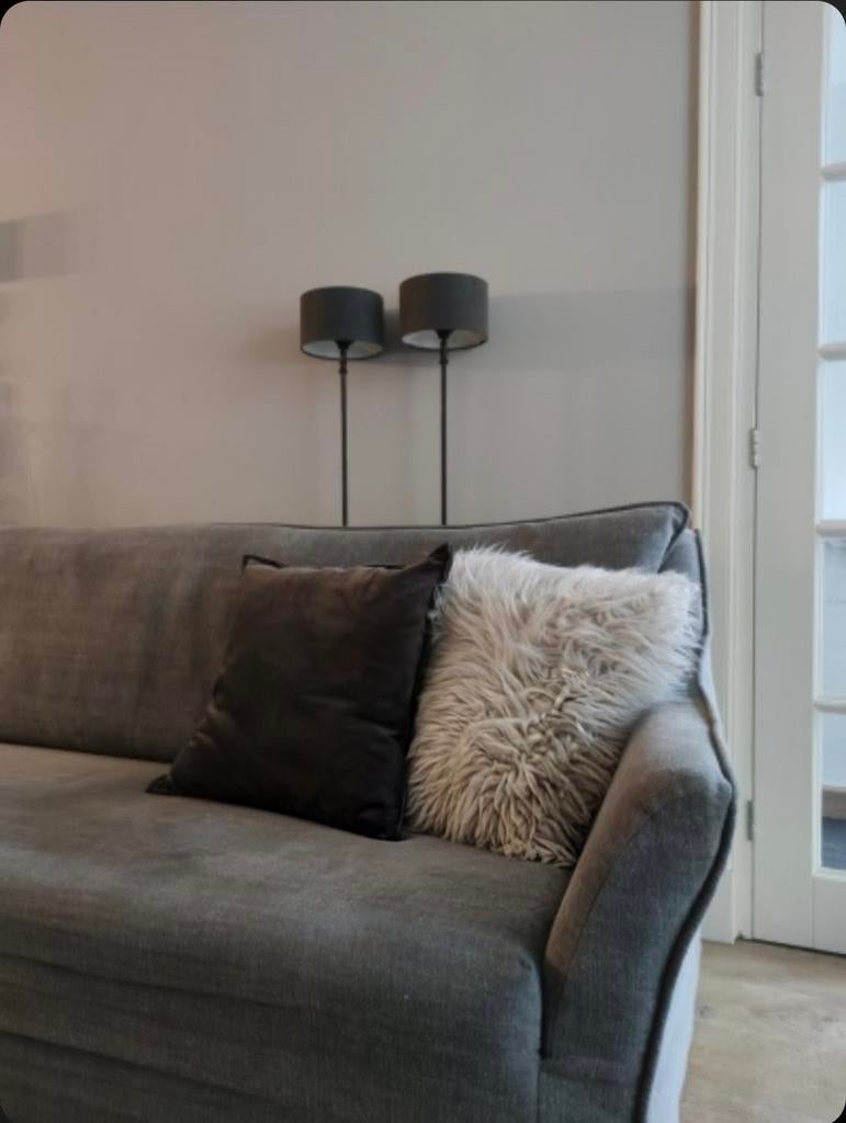 Set van 2 nieuwe grijze kussens, Ophalen of Verzenden, Nieuw, Grijs, Vierkant