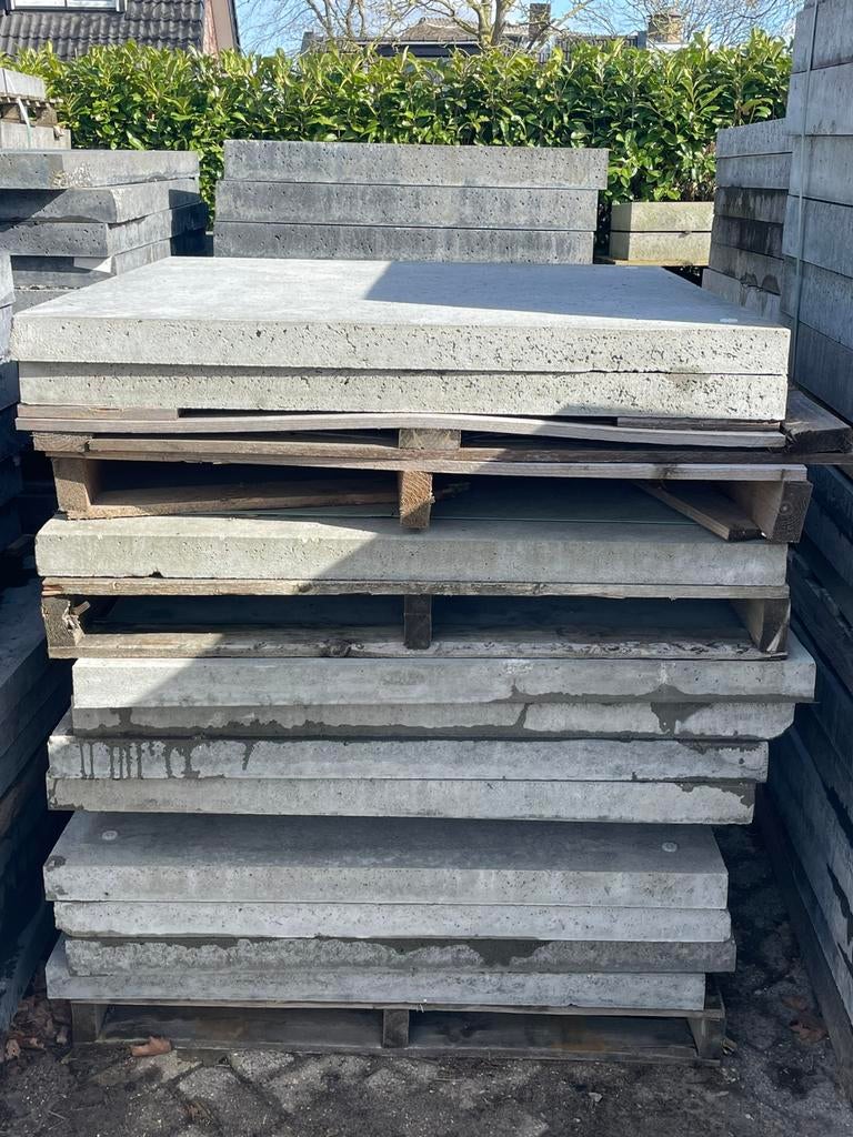 11 stuks Oud Hollandse tegels 120x120x7 Grijs Restpartij, Ophalen, Nieuw, Beton, Terrastegels