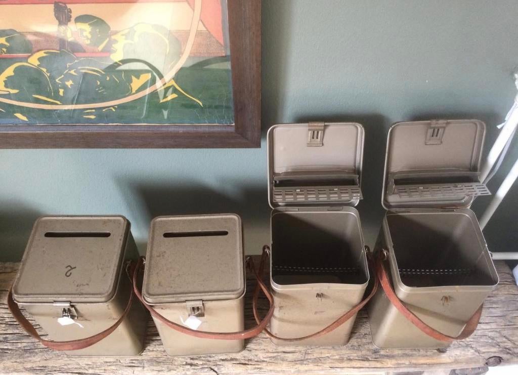 OUDE ROBUUSTE COLLECTEBUS, Ophalen of Verzenden