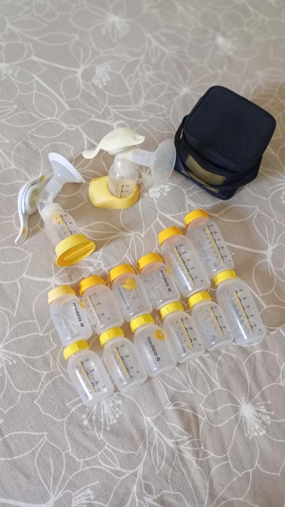 Medela flesjes, handkolf en tas, Kinderen en Baby's, Babyvoeding en Toebehoren, Ophalen of Verzenden, Gebruikt