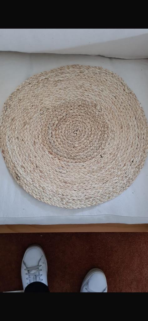 25 rieten placemats, Ophalen of Verzenden, Zo goed als nieuw, Rond, Minder dan 50 cm