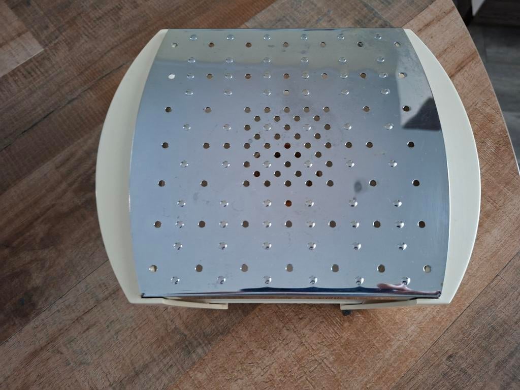 Warmhoudplaat met theelichtje, Beige, Gebruikt, Kunststof, Ophalen of Verzenden