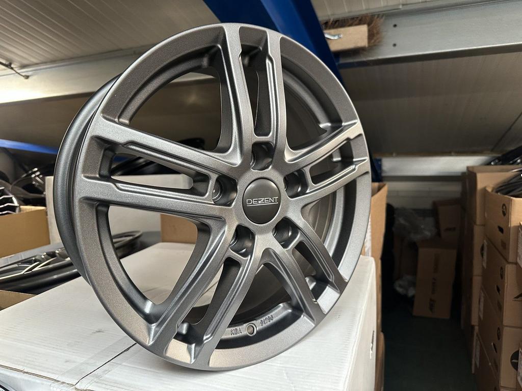 Nieuw 16inch Mazda Renault Nissan Dezent Velgen 5x114.3, Auto-onderdelen, Banden en Velgen, -, Banden en Velgen, Nieuw, Ophalen of Verzenden