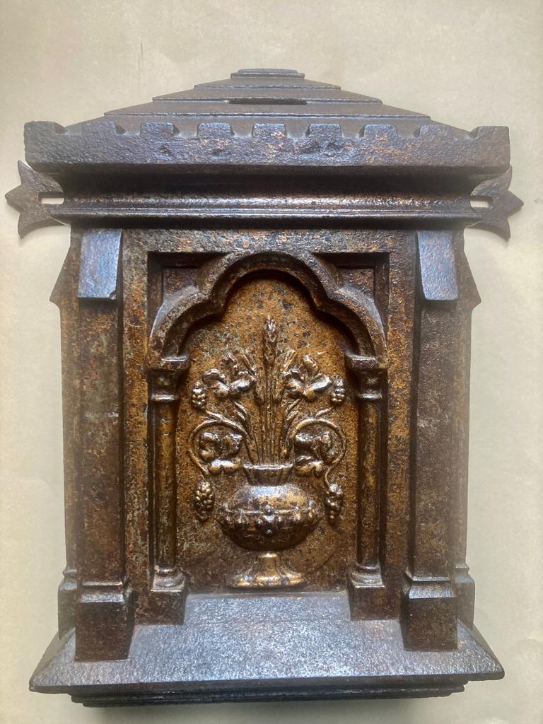 19th. eeuws gietijzeren offerblok, Antiek en Kunst, Antiek | Religie, Ophalen of Verzenden