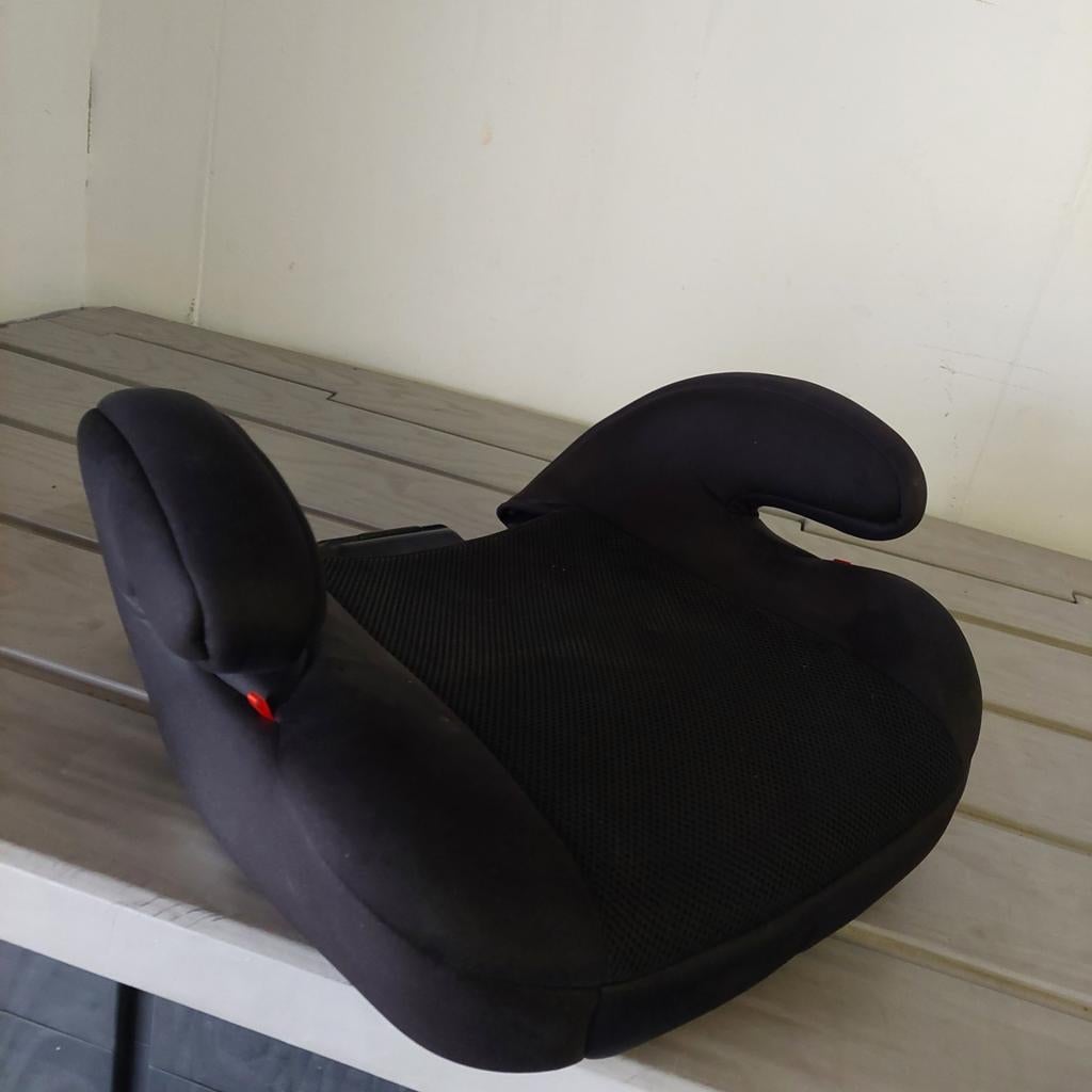 Zwarte stoelverhoger voor kinderen, Overige merken, Autogordel of Isofix, Ophalen of Verzenden, Zo goed als nieuw