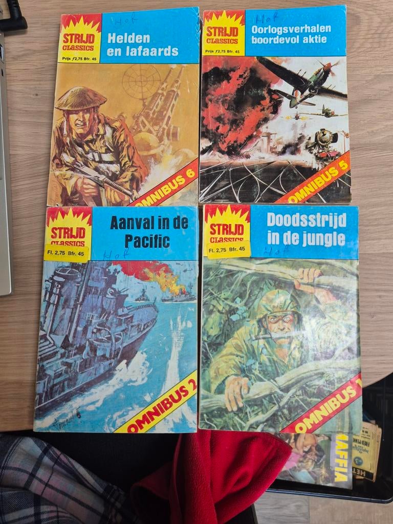 Strijd Classics: Oorlogsverhalen Omnibus (4 stuks), Boeken, Ophalen of Verzenden
