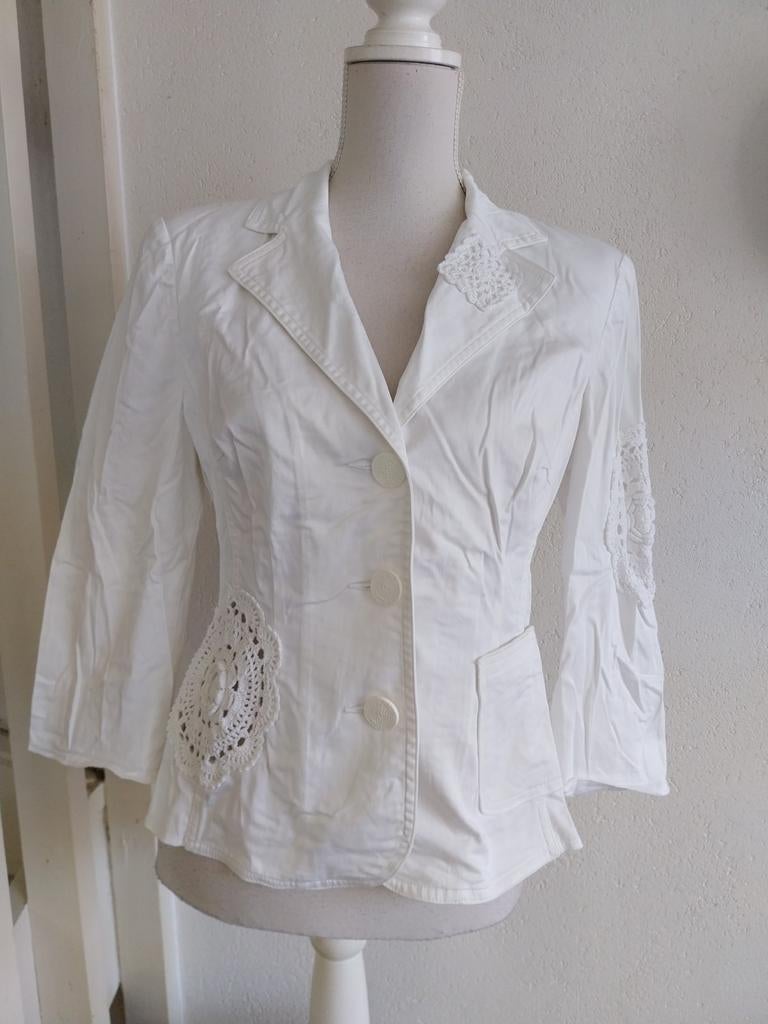 Witte blazer met gehaakte details maat M, Maat 38/40 (M), Zucchero, Wit, Ophalen of Verzenden