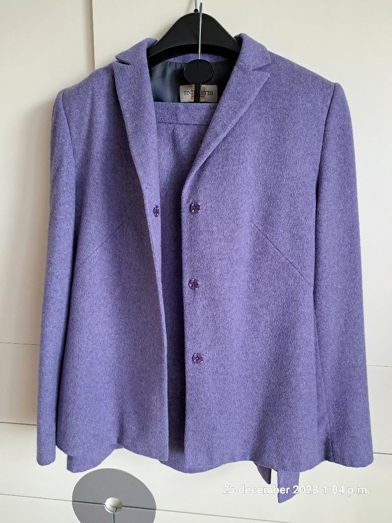 MantelPak, merk TINTORETTO, maat 36, kleur Lilac, Kostuum of Pak, Paars, Ophalen of Verzenden, Zo goed als nieuw