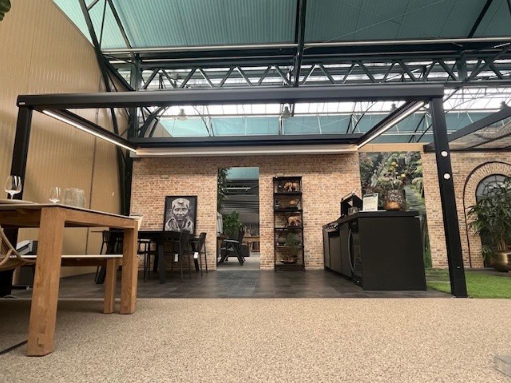 Showroommodel | Terrasoverkapping Stobag Rivera, Ophalen, Gebruikt, Veranda