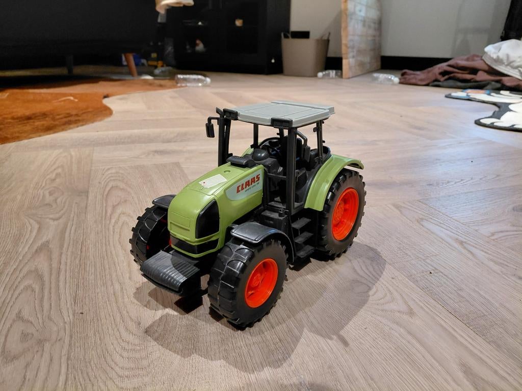 Claas  Tractor - Zo goed als nieuw!, Ophalen of Verzenden, Zo goed als nieuw, Trapvoertuig