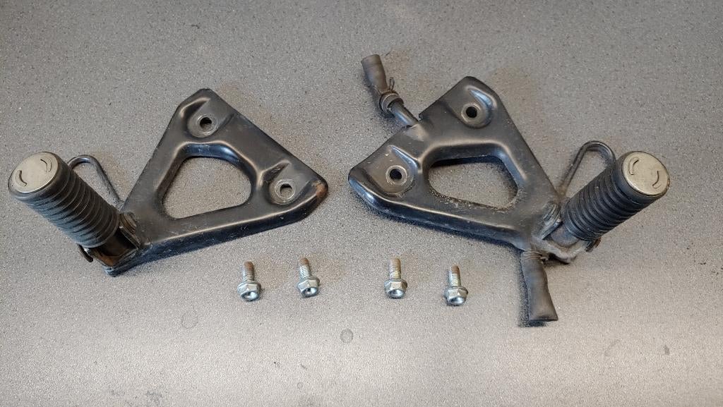 Honda xl600rm/lm originele voetsteunen bijrijder zie fotos, Ophalen of Verzenden