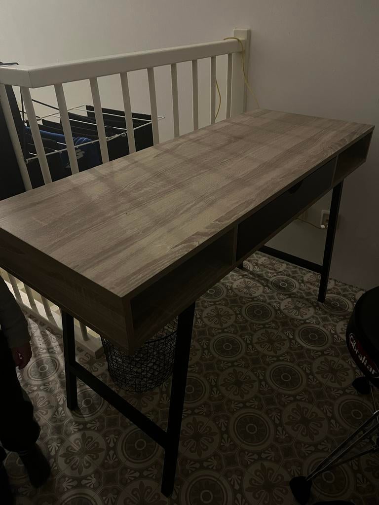 Bureau - L120 x B48 x H77 cm, Huis en Inrichting, Bureaus, Ophalen, Gebruikt