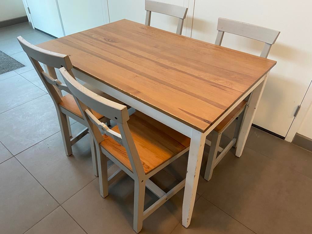 Mooie landelijke eettafel met 4 stoelen keukentafel, Ophalen of Verzenden, Zo goed als nieuw