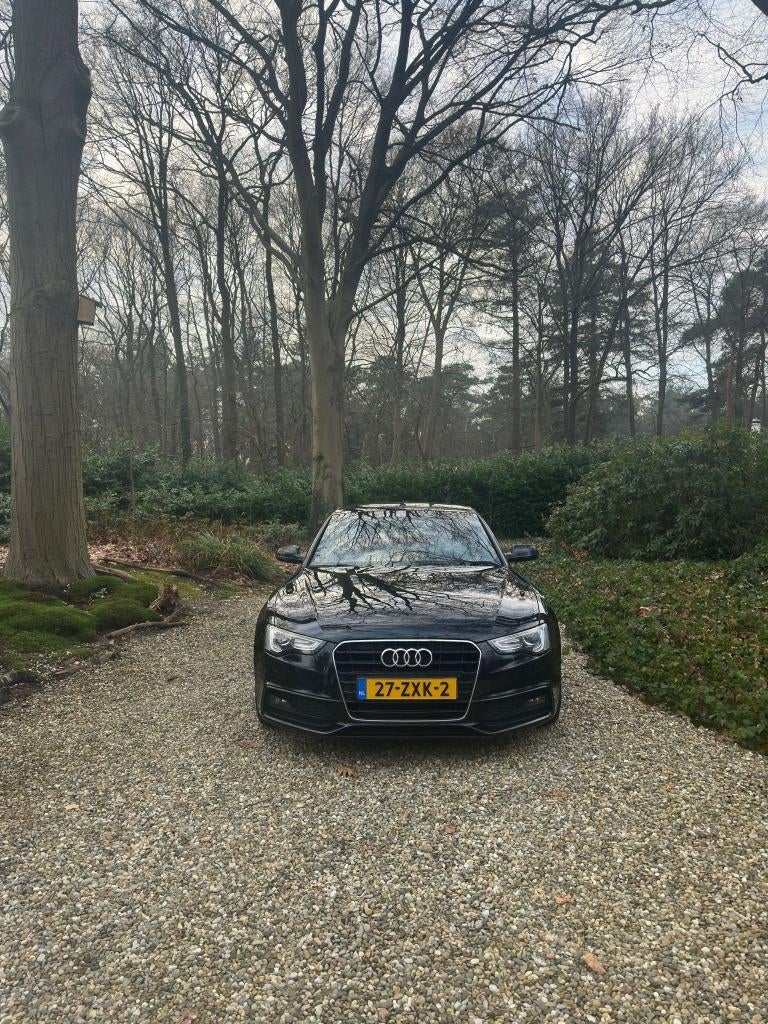 Audi A5 1.8 Tfsi 125KW Coupe 2013 Zwart S Line, Voorwielaandrijving, Zwart, 4 cilinders, 4 stoelen