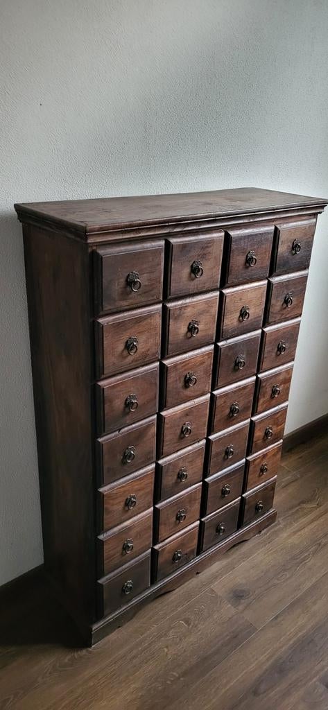 Prachtig koloniaal lade/apothekerskastje van massief hout., Huis en Inrichting, Kasten | Ladekasten, Ophalen, Gebruikt, 5 laden of meer