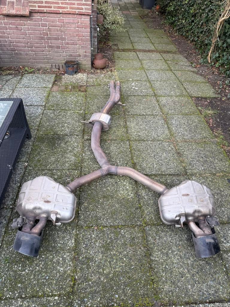 Audi RS4 uitlaat met middendempers, Ophalen of Verzenden, Gebruikt, Audi