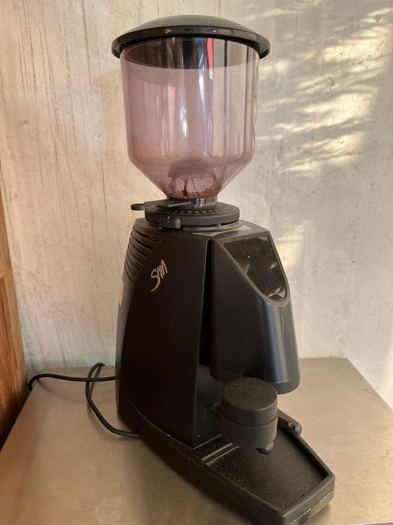 La San Marco Digitale Koffiemolen - Weinig Gebruikt, Witgoed en Apparatuur, Koffiezetapparaten, Ophalen, Zo goed als nieuw, Overige modellen