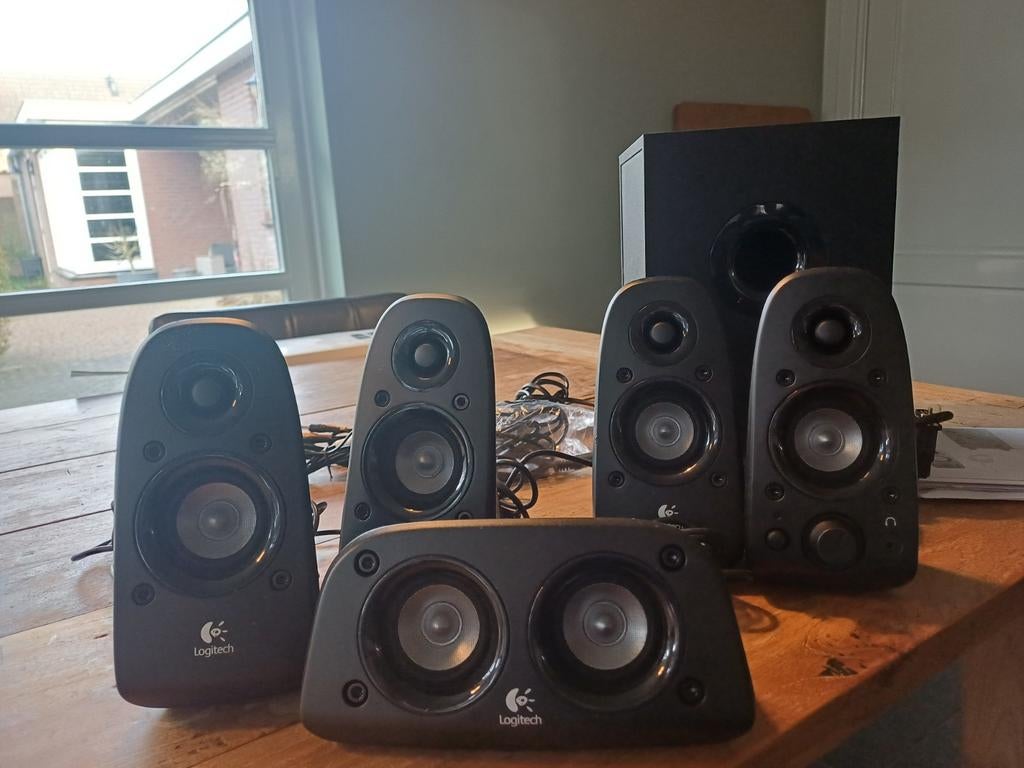 Logitech Surround Sound Speakers Z506, Computers en Software, Pc speakers, Ophalen, Zo goed als nieuw, Logitech