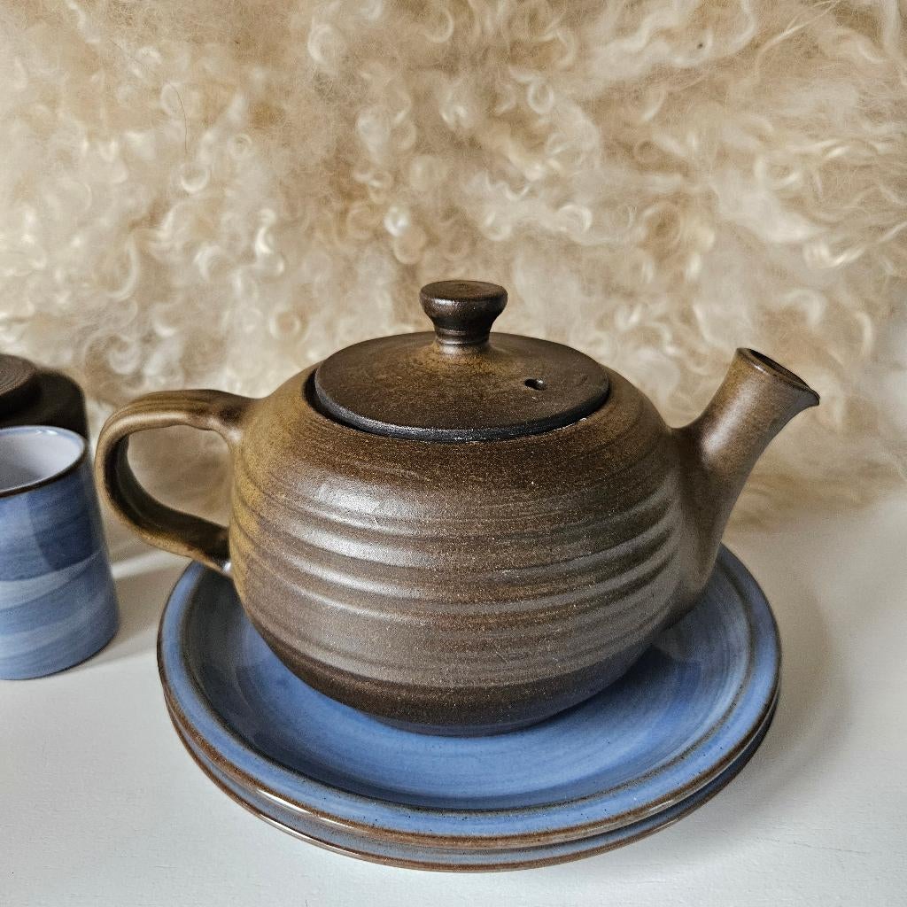 Jan de Graaf keramiek koffiepot of theepot, Keramiek, Overige typen, Ophalen of Verzenden, Zo goed als nieuw