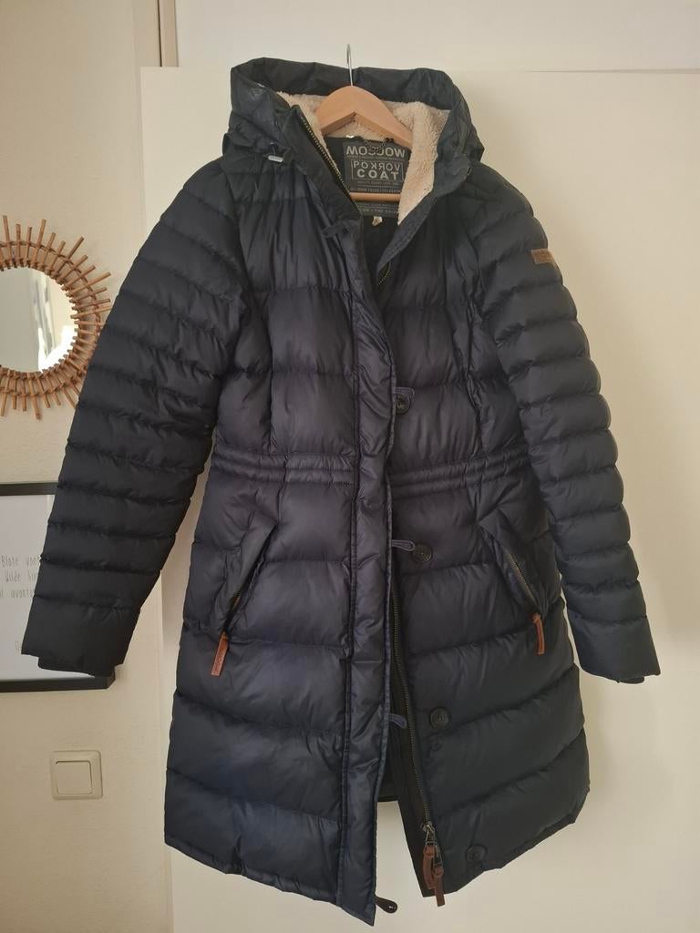 Moscow winterjas met capuchon - Large, Ophalen, Zo goed als nieuw, Maat 42/44 (L)