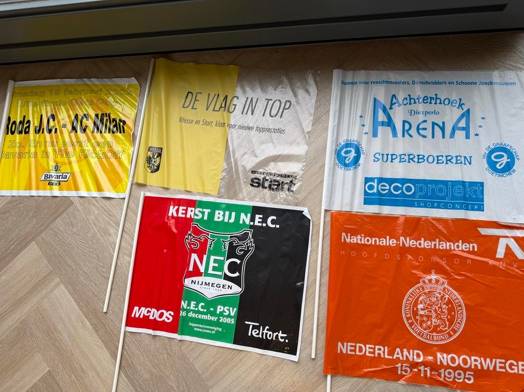 Ajax stadion vlaggen deel 14 overige clubs, Ophalen of Verzenden, Zo goed als nieuw, Overige binnenlandse clubs