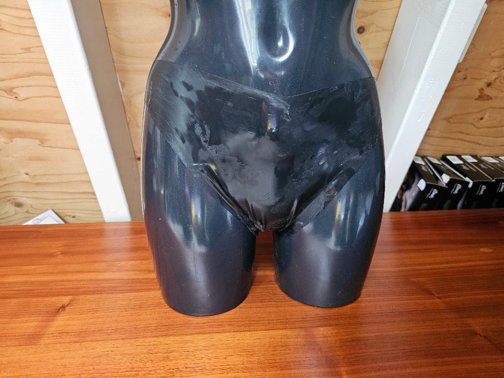 Rimba Latex open kruis Slip S, Kleding | Dames, Ondergoed en Lingerie, Slip, Zwart, Ophalen of Verzenden