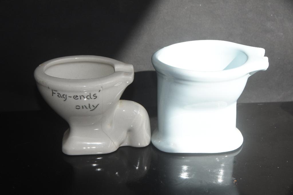 Miniatuur wc pot toilet asbak poppenhuis, Antiek en Kunst, Ophalen of Verzenden