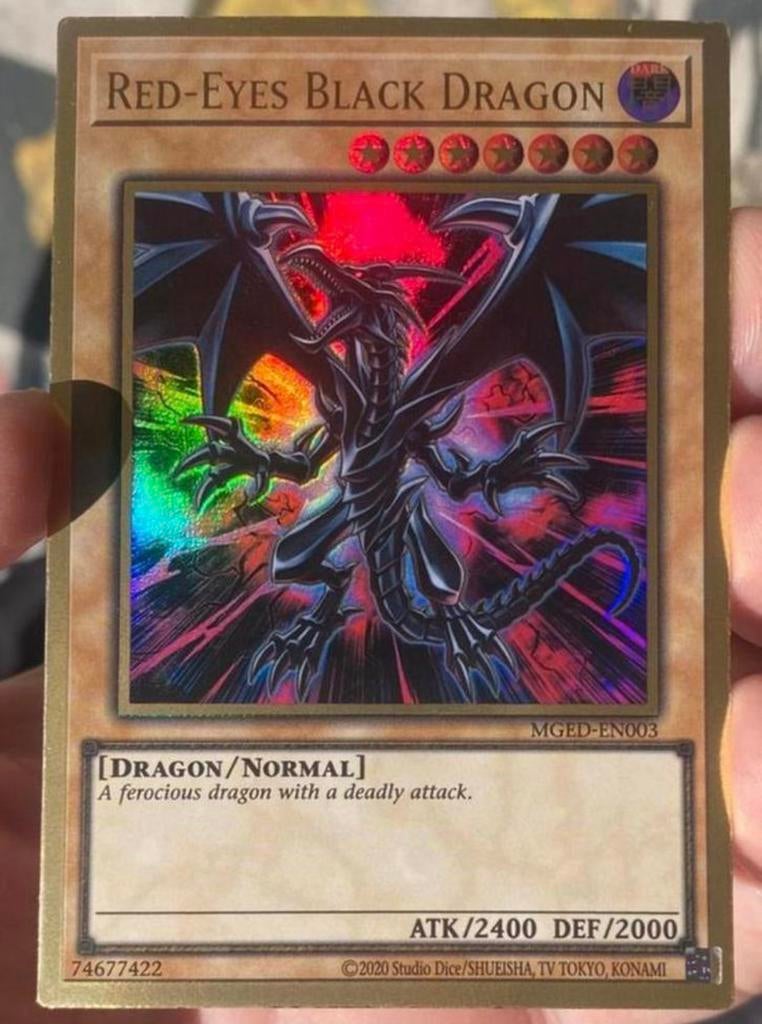 Yu-Gi-Oh! Red Eyes Black Dragon MGED Print !, Hobby en Vrije tijd, Verzamelkaartspellen | Yu-gi-Oh!, Ophalen of Verzenden, Zo goed als nieuw