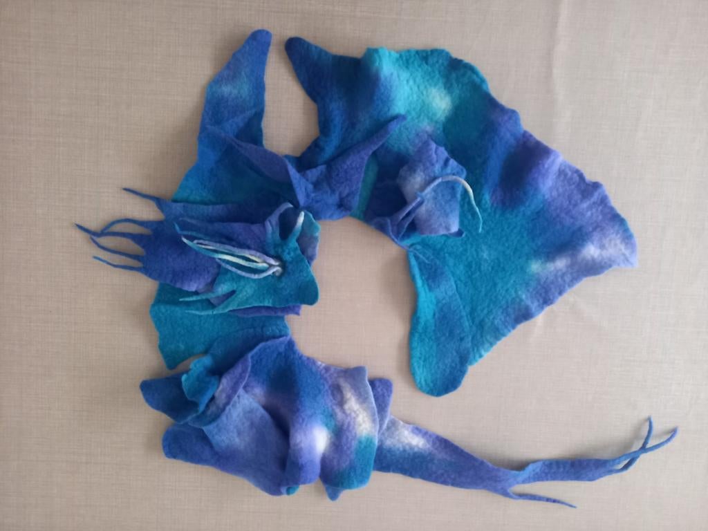 Artistiek wol vilten halssieraad, corsageshawl, Kleding | Dames, Ophalen of Verzenden, Zo goed als nieuw