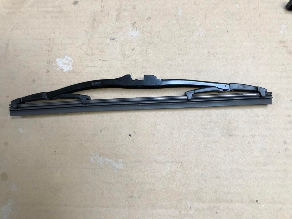 Land Rover Lightwight/Series ruitenwisserblad nieuw ., Ophalen of Verzenden, Nieuw, Land Rover